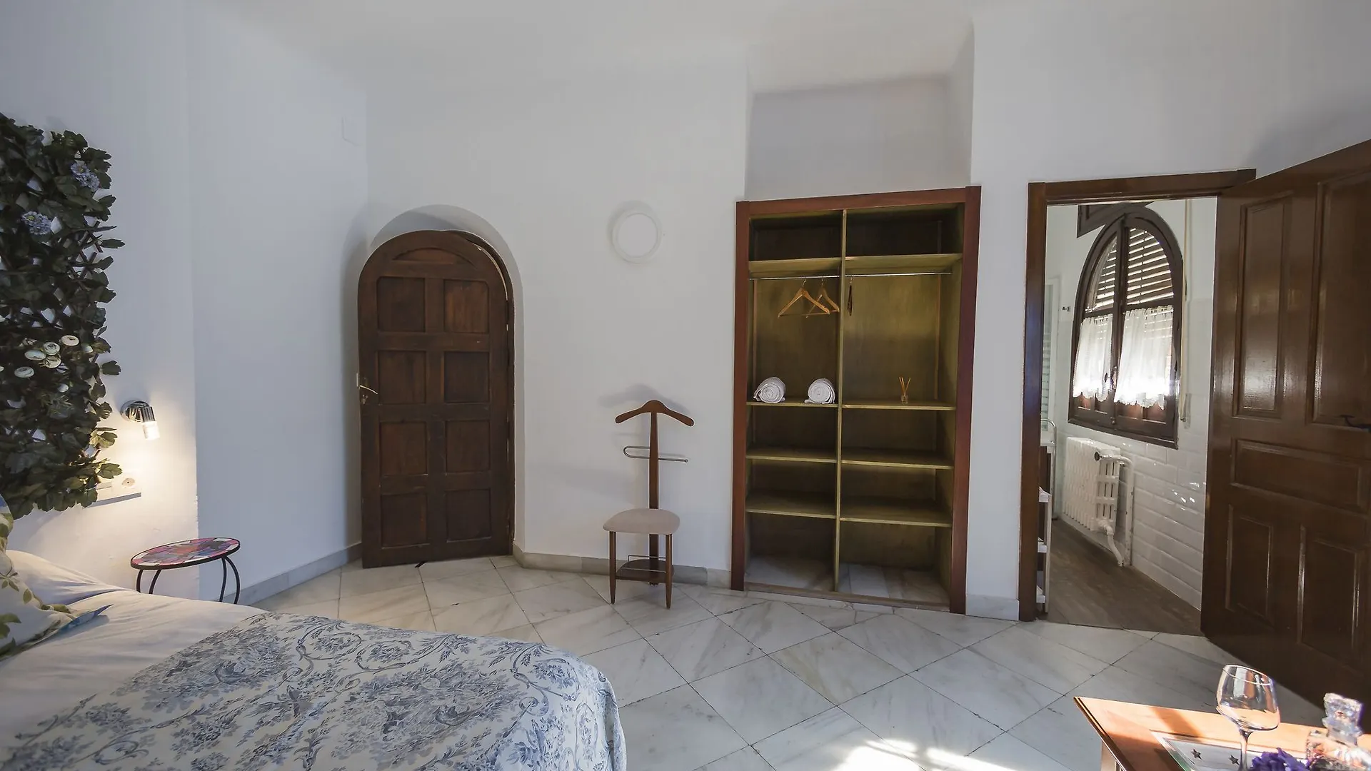 Gala Placida 1923 Granada İspanya
